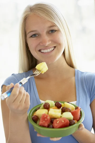 Teenage Girl Eating Fresh Fruit Salad — Stock Photo, Image