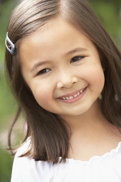 Portrét dívky s úsměvem — Stock fotografie
