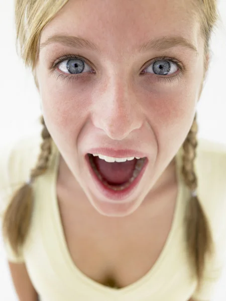 Retrato Adolescente Menina Olhando Chocado — Fotografia de Stock