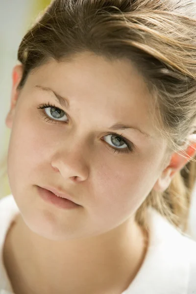 Portrait Of Teenage Girl — Stock Photo, Image