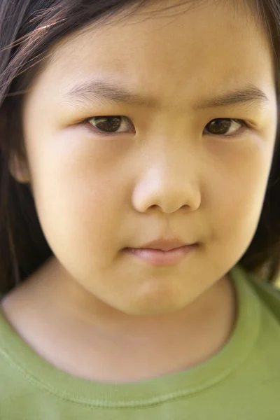 Πορτραίτο Κοριτσιού Frowning — Φωτογραφία Αρχείου