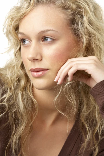 Portrait Of Young Woman Looking Thoughtful — Stock Photo, Image