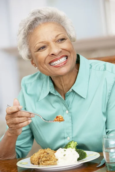 Woman Enjoying Meal Home — Stock Photo, Image