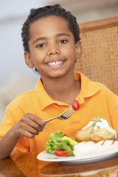 Young Boy Enjoying Meal Home — Stock Photo, Image