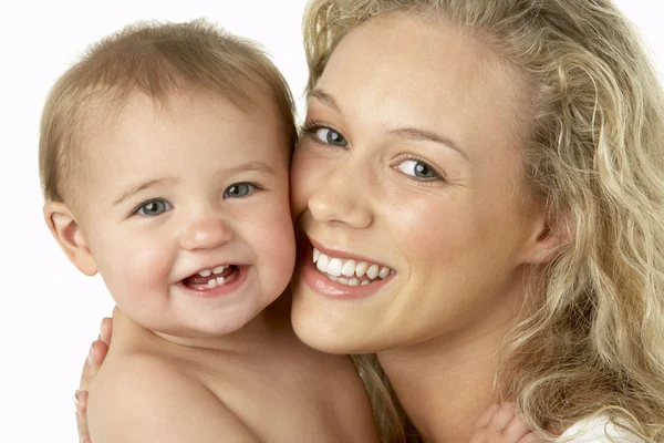 Mor och barn leende — Stockfoto