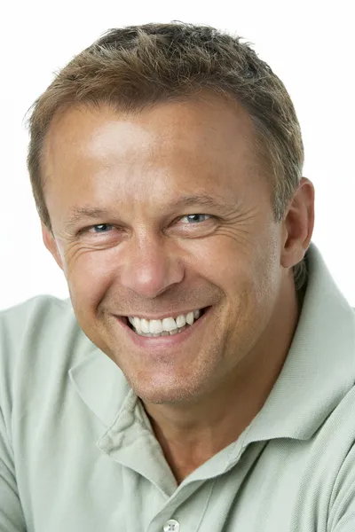 Középkorú férfi mosolygós — Stock Fotó