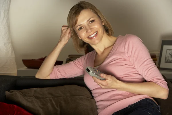 Woman Relaxing Watching Television — Stock Photo, Image