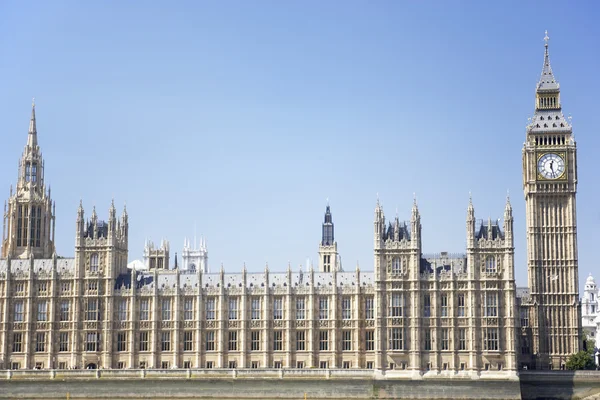 大笨钟和议会 英国的房子 — 图库照片
