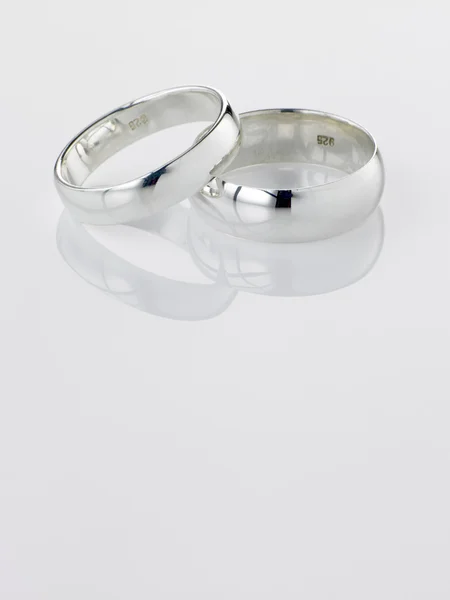 실버 결혼 반지 — 스톡 사진