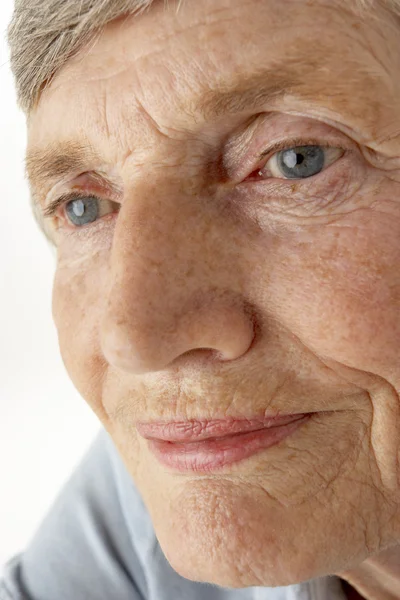 Πορτρέτο της ηλικιωμένης γυναίκας — Φωτογραφία Αρχείου