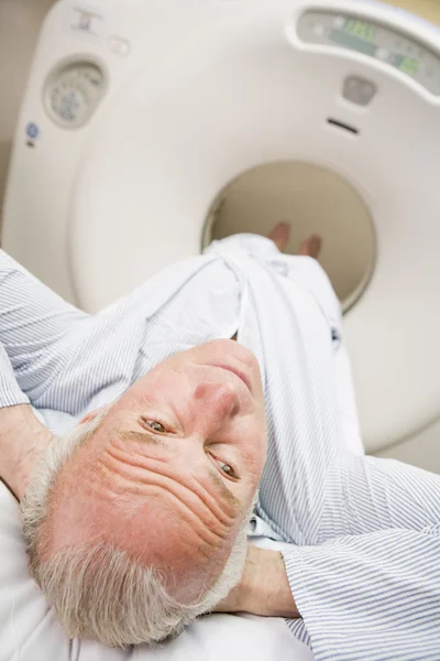 Paciente Prestes Fazer Uma Tomografia Axial Computadorizada Tac — Fotografia de Stock