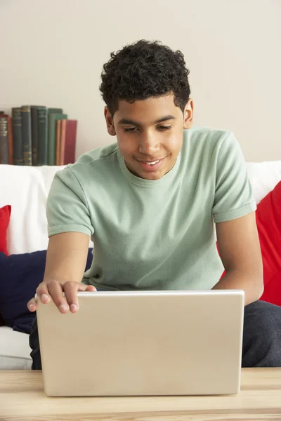 Boy Using Laptop — Stock Photo, Image