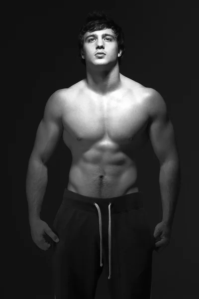 Studio Portrait Muscular Teenage Boy — Stock Photo, Image