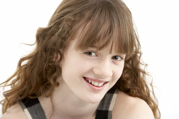 Portret van gelukkig jong meisje — Stockfoto