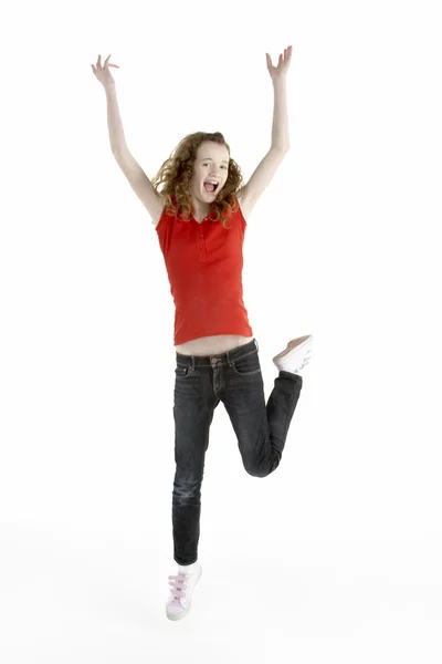 공중에서 점프 하는 어린 소녀 — 스톡 사진