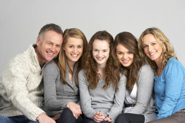 Rodinné Sezení Gauči — Stock fotografie