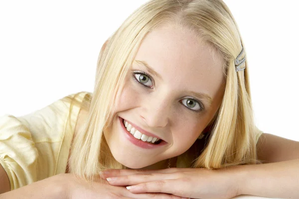 Portrait Smiling Teenage Girl — Stock Photo, Image