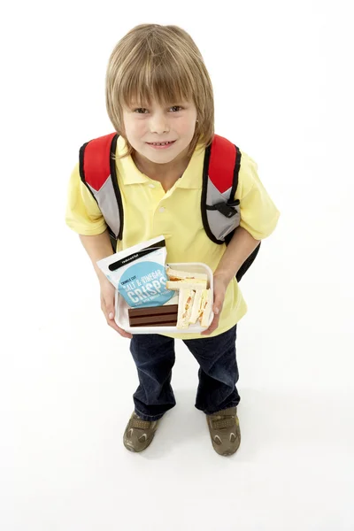 Studioporträt Eines Lächelnden Jungen Mit Lunchbox — Stockfoto