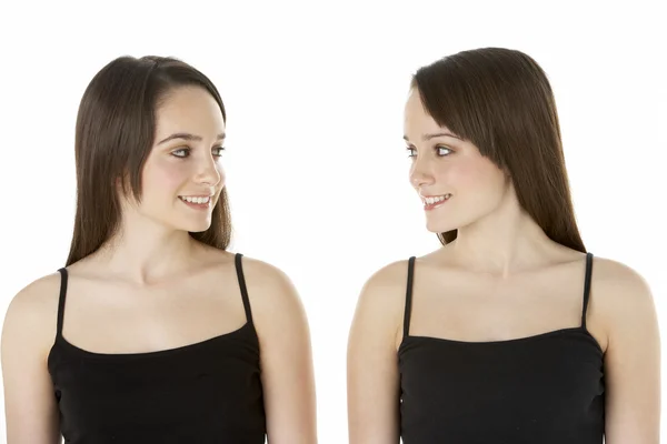 Studioporträt Teenager-Zwillinge — Stockfoto