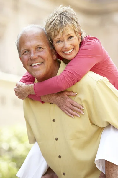 Senior Couple Having Fun City — Stock Photo, Image