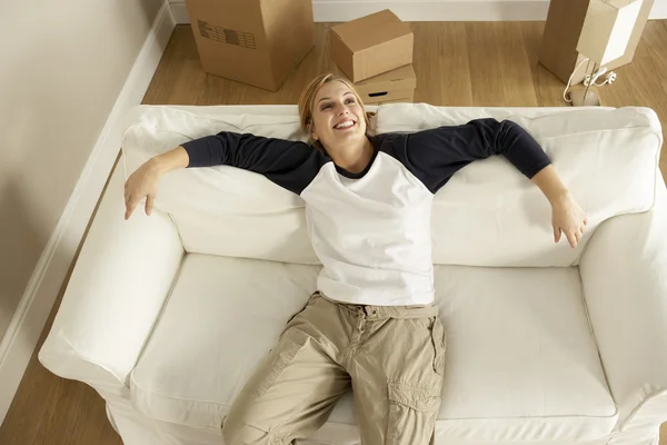 Overhead View Young Woman Moving New Home — Stock Photo, Image