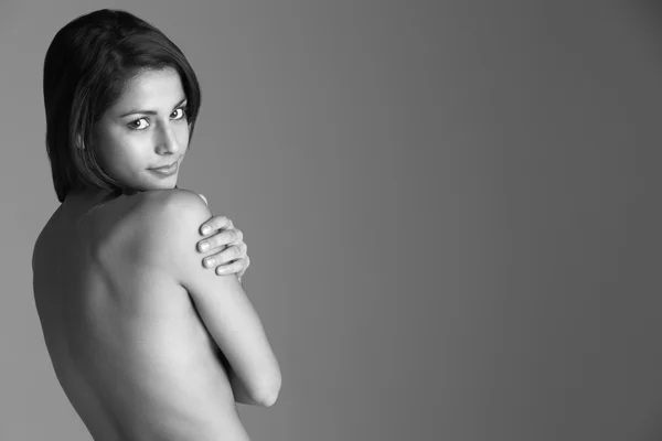 Indietro Vista di nudo giovane donna — Foto Stock