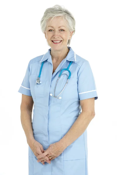 Retrato Estúdio Enfermeira Sênior — Fotografia de Stock