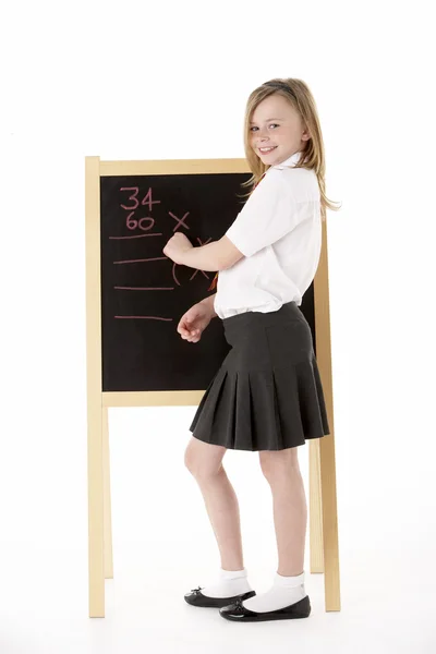 Nachdenkliche Studentin Uniform Neben Tafel — Stockfoto