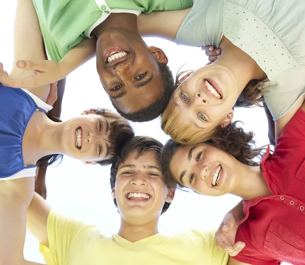 Group Teenagers Looking Camera — Stock Photo, Image
