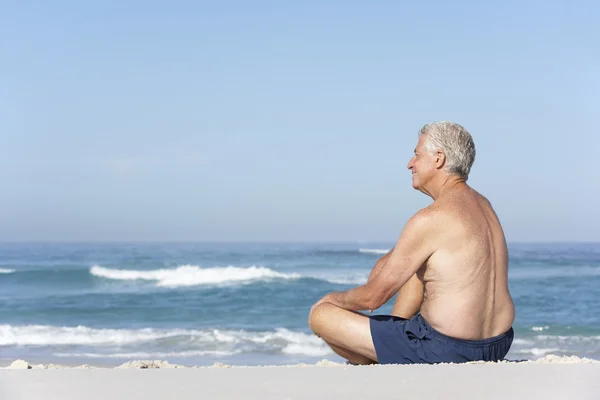 Senior Man Relaxing — Stock Photo, Image