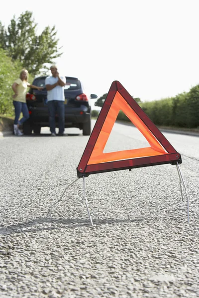 几个国家道路与危险警告标志在 上细分 — 图库照片