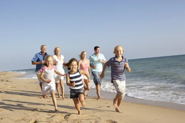 Retrato Familia Tres Generaciones Vacaciones Playa —  Fotos de Stock
