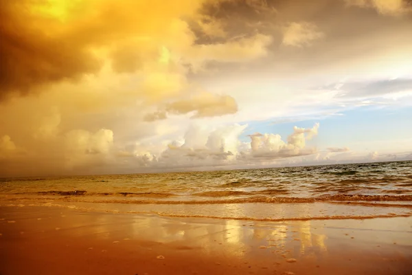 Východ slunce a Atlantský oceán — Stock fotografie