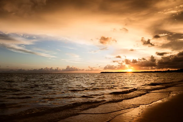Lever de soleil et océan Atlantique — Photo