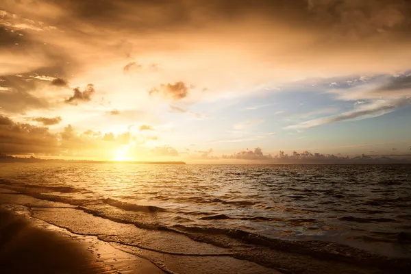 Lever de soleil et océan Atlantique — Photo