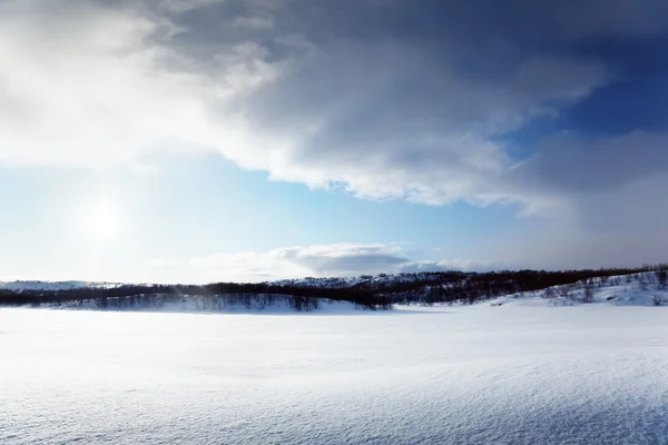 Lago de inverno norte — Fotografia de Stock