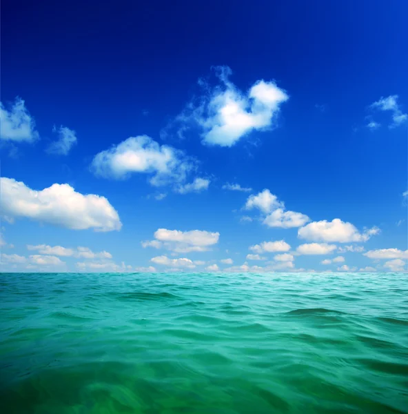 Oceanos Água Céu Azul — Fotografia de Stock
