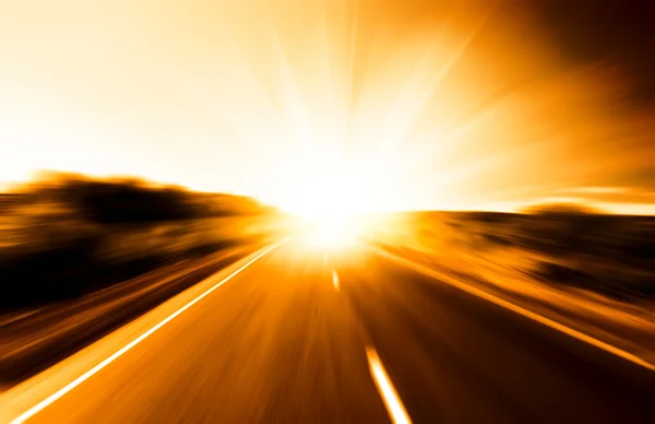Rozmycie drogi i słońce — Zdjęcie stockowe