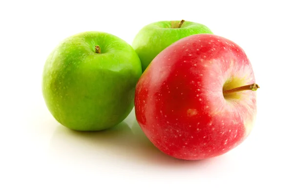 Zielone Czerwone Jabłko Białym Tle Białym Tle — Zdjęcie stockowe