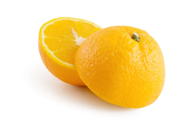 橙色隔离在白色的一半 — 图库照片
