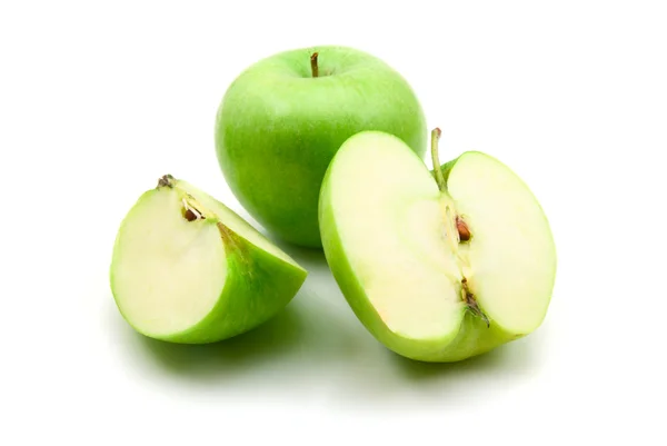 Gröna Äpplen Isolerat Den Vita Bakgrunden — Stockfoto