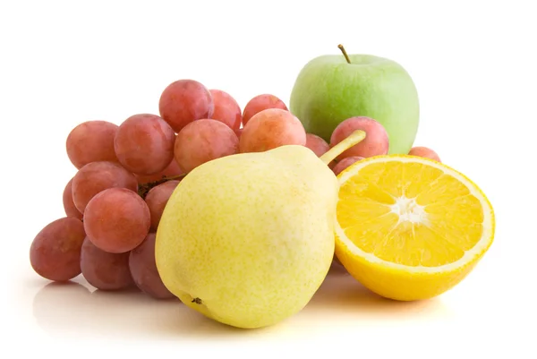 Frutta Isolata Sullo Sfondo Bianco — Foto Stock