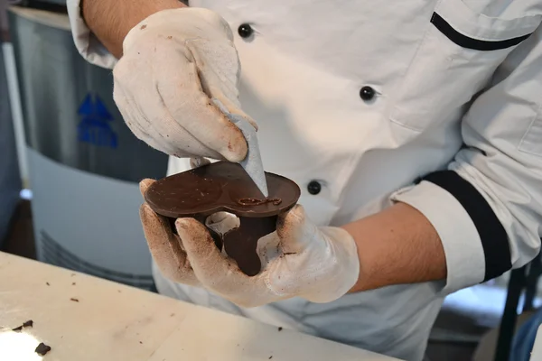 Сердечный шоколад — стоковое фото