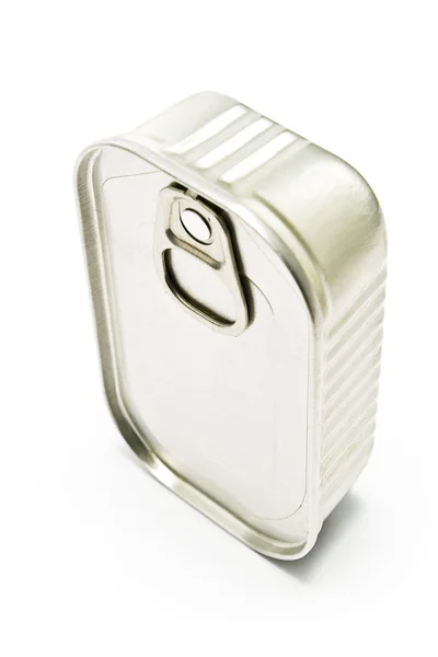 Sardalya konserve üzerinde beyaz izole — Stok fotoğraf