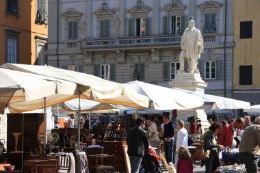 Marché de Lucca clipart