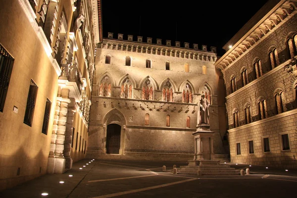 Siena bei Nacht — Stockfoto