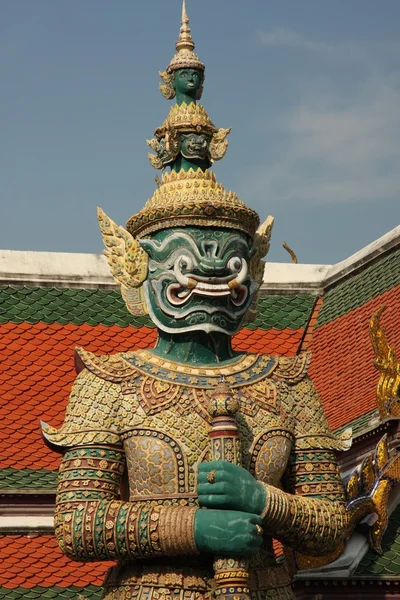 Standbeeld in bangkok — Stockfoto