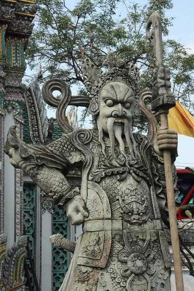 Statue in einem Tempel — Stockfoto