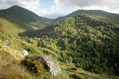 Hills dışında piornedo, İspanya