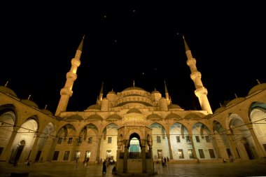 Sultanahmet Camii kubbe ve Minare gece